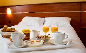 Brit Hotel Rennes Cesson